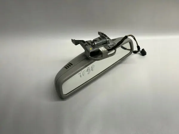 Mercedes-Benz S W221 Taustapeili OEM 2218100017 image 2