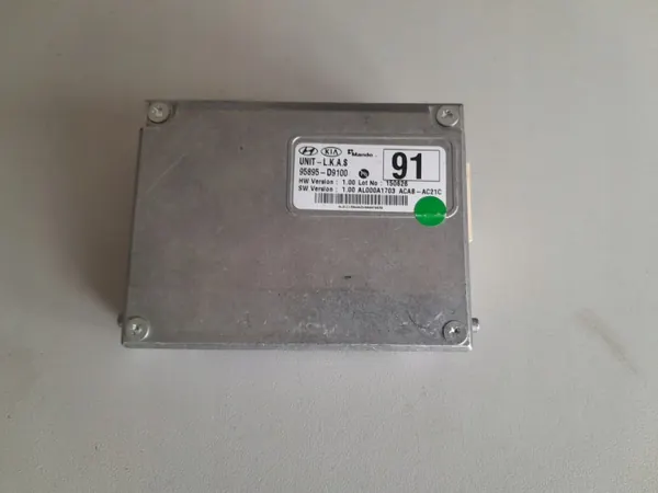 Cámara asistente de carril KIA Sportage IV OEM 95895-D9100 image 2