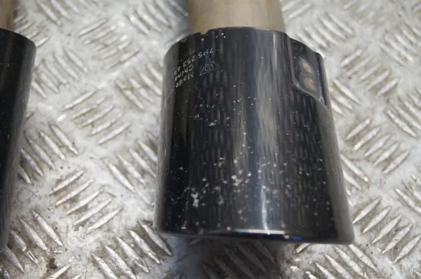 Porsche Pakopää OEM 7P5253682AS/AR - Käytetty image 5