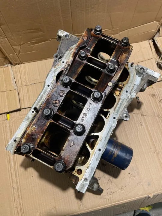 Bloque Motor Nissan Micra - Pieza OE Usada image 7