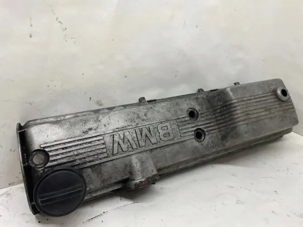 Couvercle de soupape BMW OEM DTS3739 pour Série 5 E34 image 2