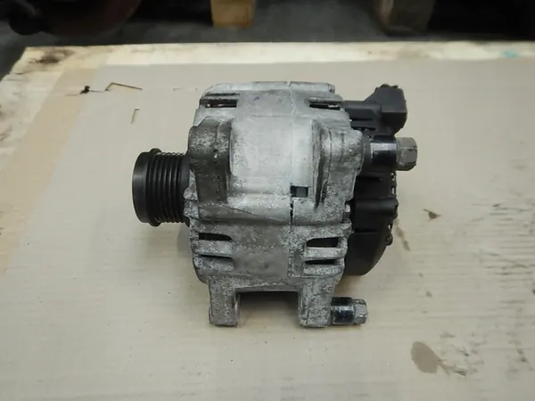 Vaihtovirtageneraattori VOLVO S40 II V50 1.6d image 4