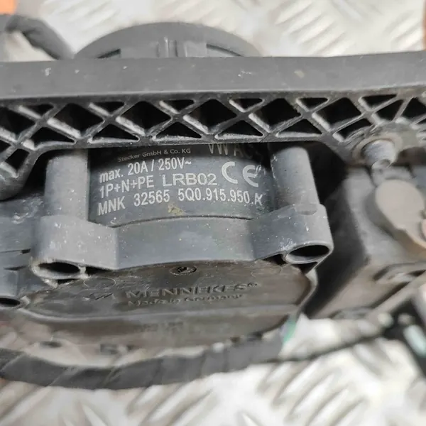 Câble de Charge de Batterie Audi A3 Sportback 5Q0915950K image 7