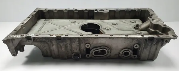 Carter d'huile Volvo XC90 2.4 D5 OEM 8631507 - Occasion image 2