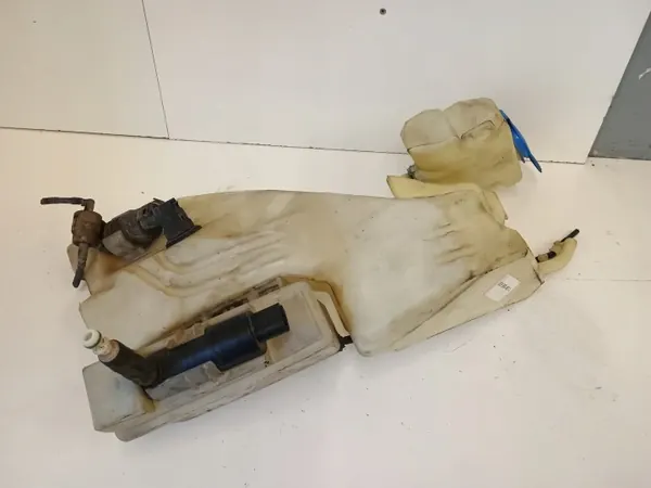 Réservoir lave-phare Xenon Audi A4 B6 OEM 8E9955451L image 2