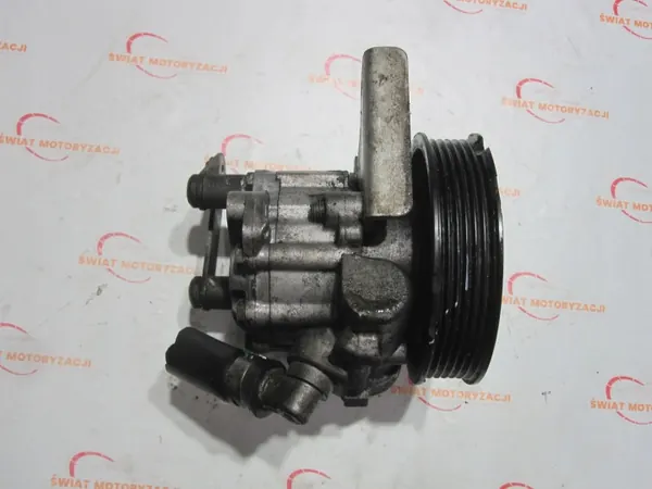 Pompe de direction assistée BMW OEM 7516848 pour X3 X5 image 4