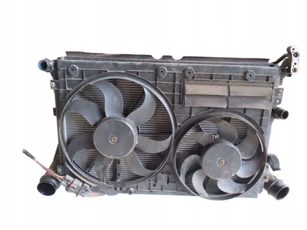 Radiador con Ventilador Usado OEM 5N0121235P para VW Tiguan image 3