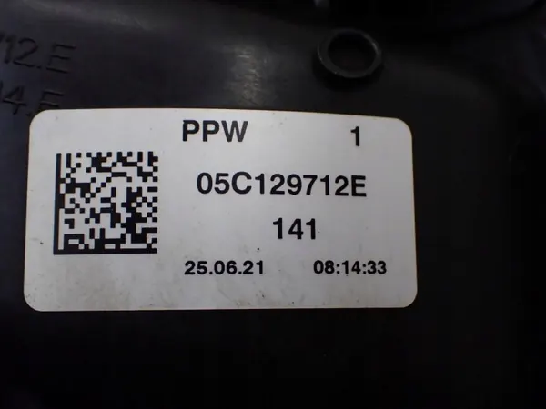 Colector de admisión OEM 05C129712E para VW Polo VI image 6