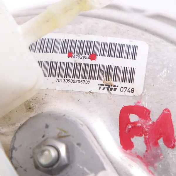 BMW 5 F10 F11 3.0D 530D Bromsservopump 6792954 image 8