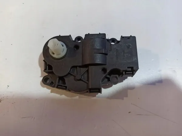 Luftflödesventilmotor OEM 31497549 Volvo S60 II image 3