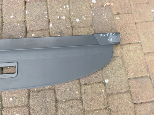 SEAT Altea XL Rollo de Maletero OEM 5P8867871C image 3