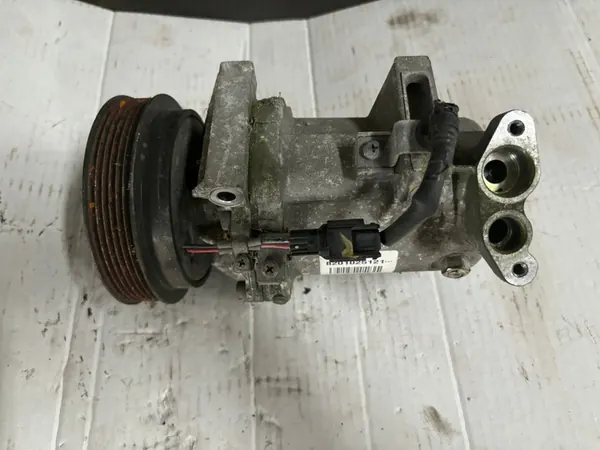 COMPRESOR DE AIRE ACONDICIONADO RENAULT DACIA 8201025121 image 2