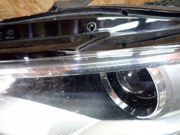 Linker Bi Xenon Scheinwerfer Audi A6 2011-2015 OEM 4G0941043 image 4