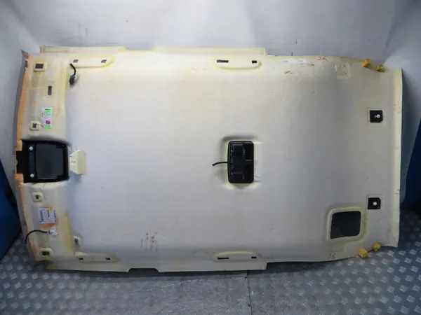 BMW X1 F48 Underrede OEM 216/026 - Begagnad image 6