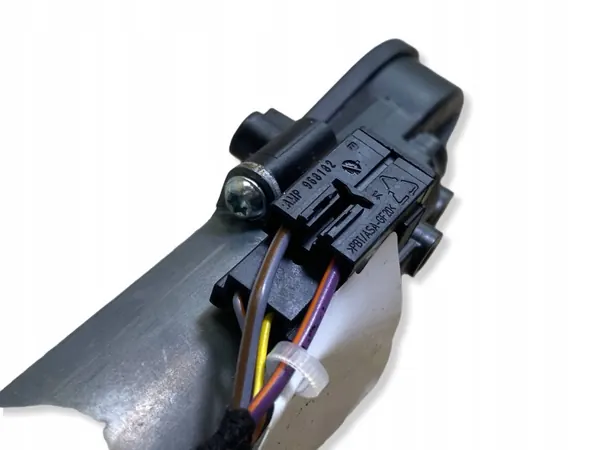 Jaguar E-Pace Sätemotor OEM C84241100 - Begagnad image 5