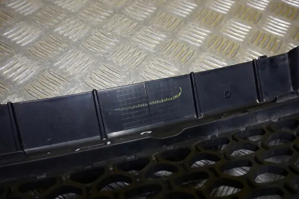 JEEP CHEROKEE KL 2019-2022 Griglia Anteriore USA 68323668ab image 9