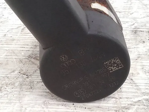 Sensor de pressão de combustível Volkswagen Crafter 057130764N image 3