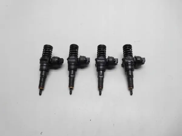Pompe lave-glace OEM 8E 038130073BJ BPW image 2