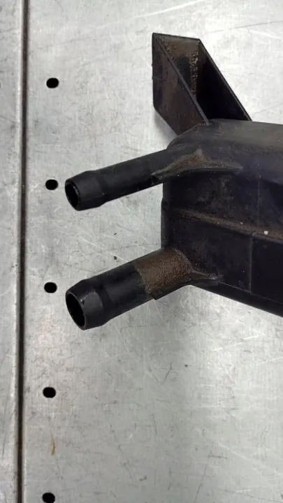 Réservoir direction OEM 132202/VOLVOMAR VW Passat image 6
