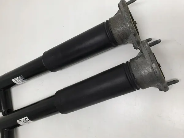 AMMORTIZZATORE POSTERIORE MERCEDES W204 A2043202930 A2043203030 image 4