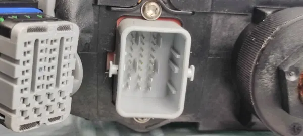Mécanisme frein à main électrique OEM 8200498693 Renault image 8