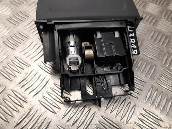 Cinzeiro Mercedes-Benz OEM A2228200309 para Classe S 2015 image 4