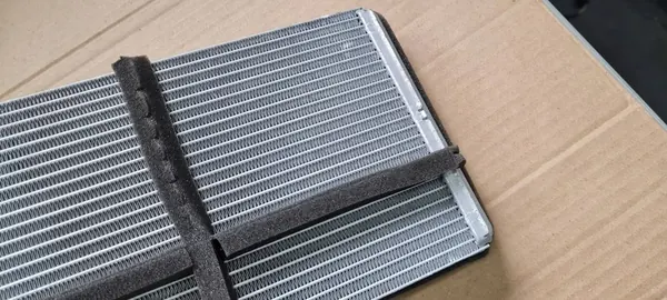 Audi Q5 Waterverwarmer 4M0898037C image 10