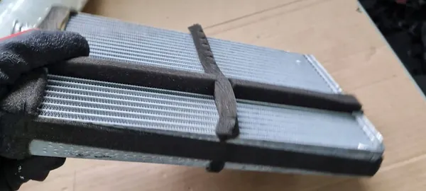 Audi Q5 Waterverwarmer 4M0898037C image 9