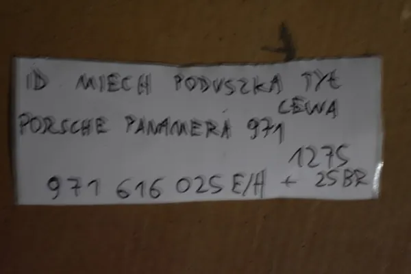 Takapään vasen ilmapussi Porsche Panamera 971 image 4