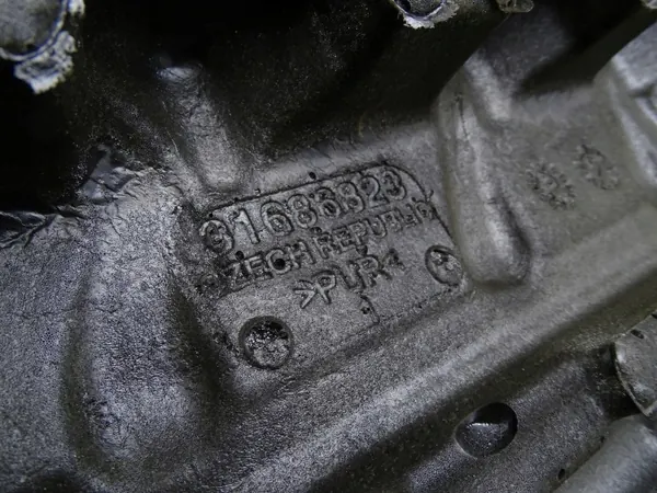Motorabdeckung OEM 31686823 für Volvo S90 V90 V60 S60 image 7