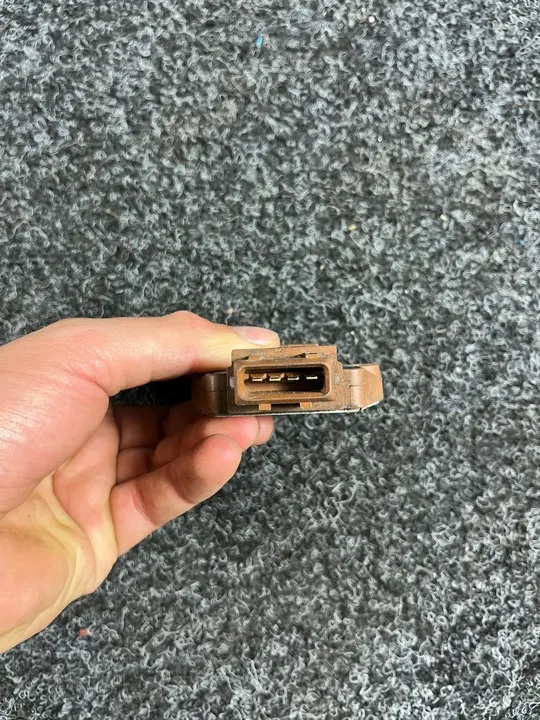 Módulo de encendido Audi A4 B5 4A0905351 image 4