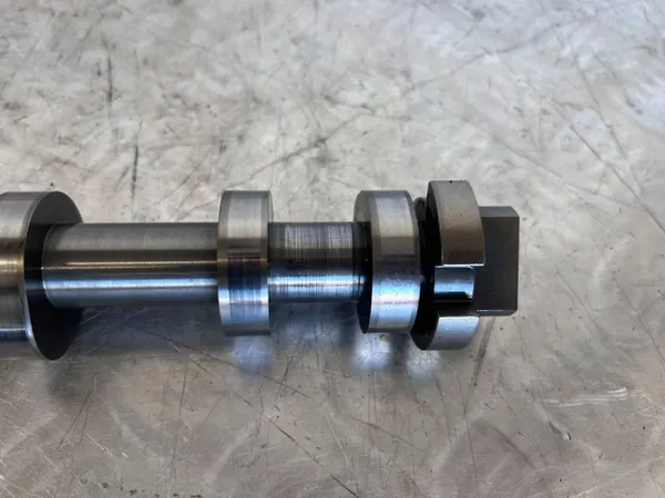 Nokka-akseli BMW X5M E70 OEM 756818106F - Käytetty image 7