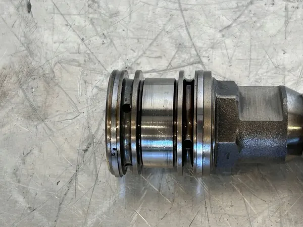 Nokka-akseli BMW X5M E70 OEM 756818106F - Käytetty image 9