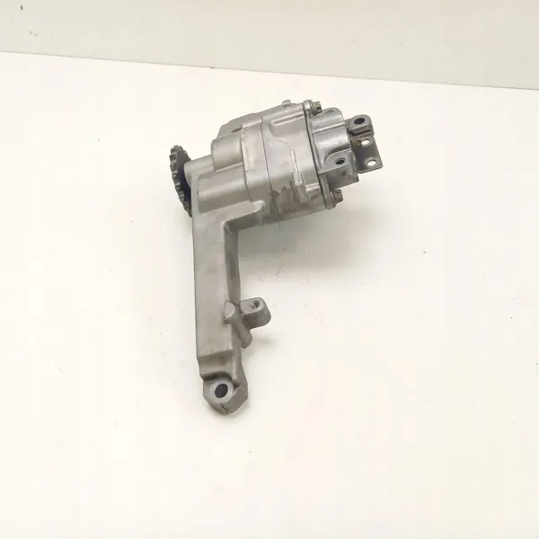 Bomba de óleo Mercedes-Benz OEM A6421810547 - Usado image 7