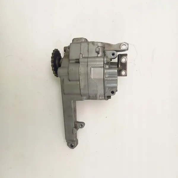 Bomba de óleo Mercedes-Benz OEM A6421810547 - Usado image 9