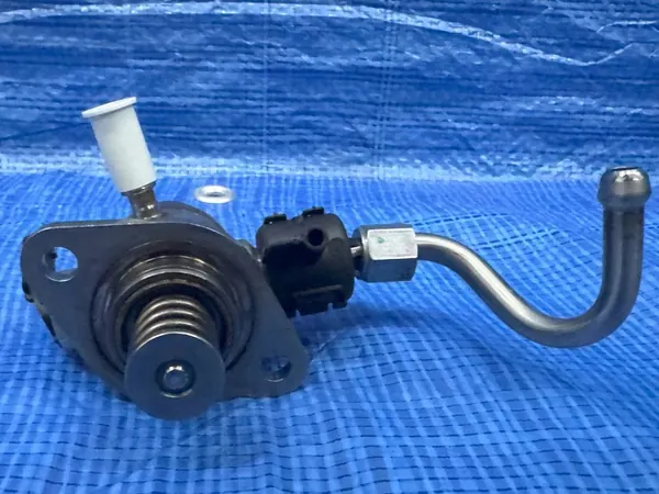 Polttoainepumppu Renault Austral 1.2 E-TECH 166307520R image 3