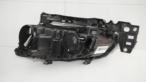 Farol dianteiro direito OEM 360185332 VW Polo 6R image 8