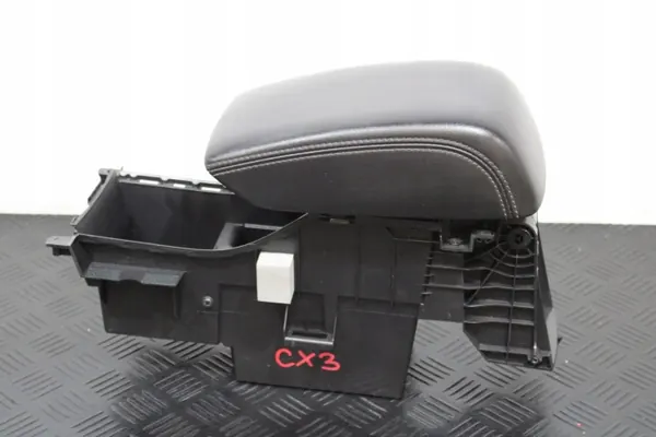 Apoio de Braço Mazda CX-3 OEM PODŁOKIETNIK - Usado image 2