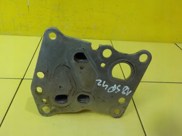 MERCEDES W204 W212 SLK 1.8 CGI Oliekoeler A2711880301 image 2