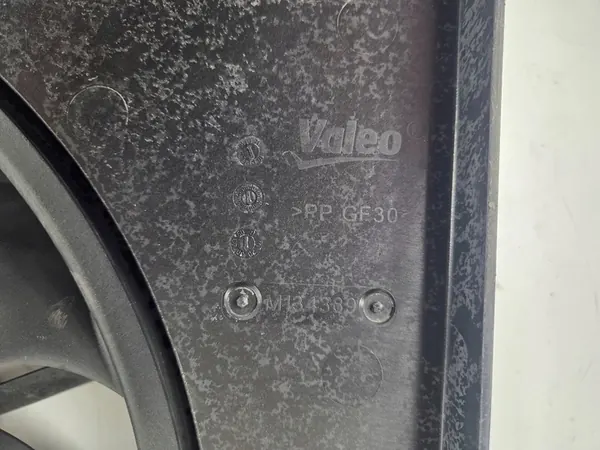 Jäähdyttimen Tuuletin Ford Fiesta MK7 image 3