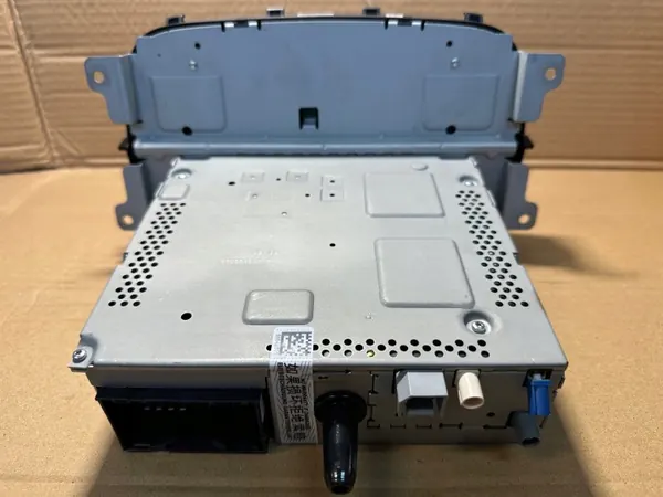 Fiat 500X Navigationsradio OEM 07356616980 Gebraucht image 6