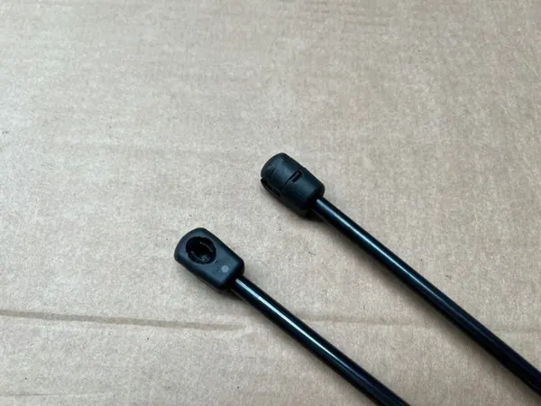 VPL ZDRZ SPRGZ_0013 OEM Kaasujousitus Audi A8 D5:lle image 5