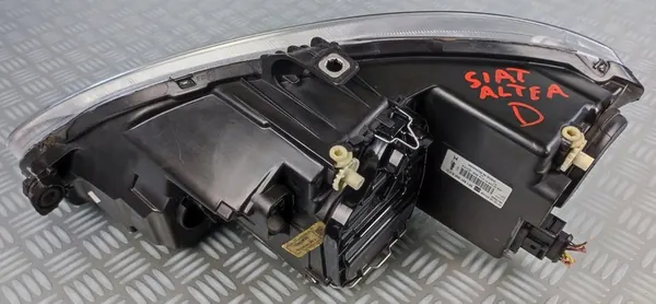 Farol dianteiro direito SEAT ALTEA LEON TOLEDO EURO image 4