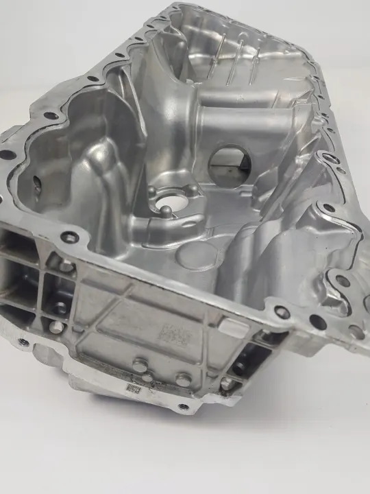 BMW Ölwanne OEM 8580127 für G05 G11 G30 B57 image 4