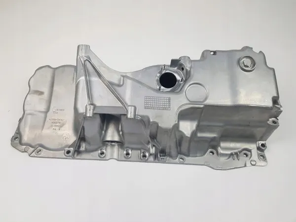 BMW Ölwanne OEM 8580127 für G05 G11 G30 B57 image 5