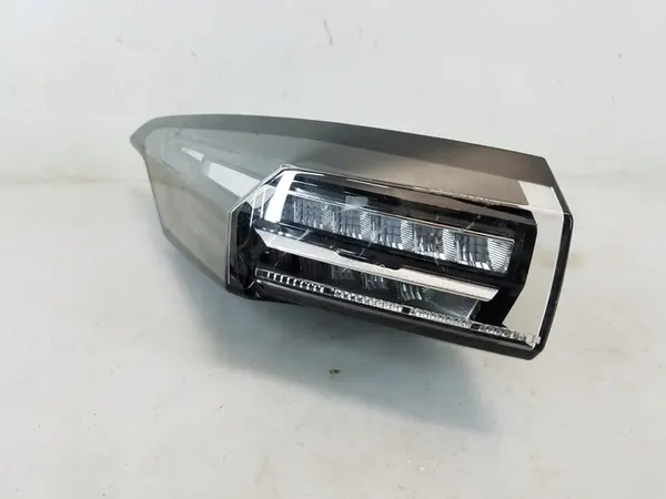 Lámpara Trasera Peugeot 308 III T10 image 2