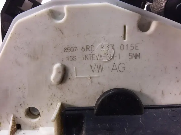 VW Polo V 6R Främre Vänster Dörrlås 7 Pin 6RD837015E image 2