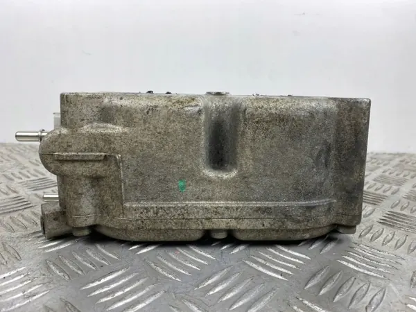 Jeep Bränslefilterhus OEM FOB31580 - Begagnad image 9
