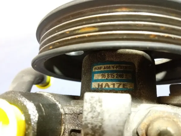 Pompe de direction assistée Chevrolet OEM 96815248 - Occasion image 5