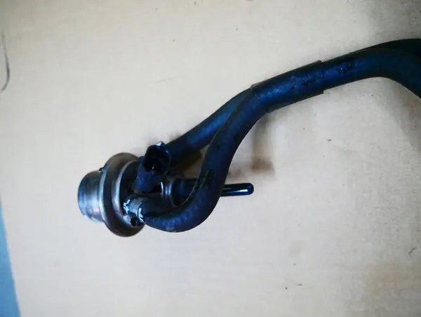 BMW F31 F20 F21 F30 F34 Manguera de inyector Ad-Blue 8473962 image 2